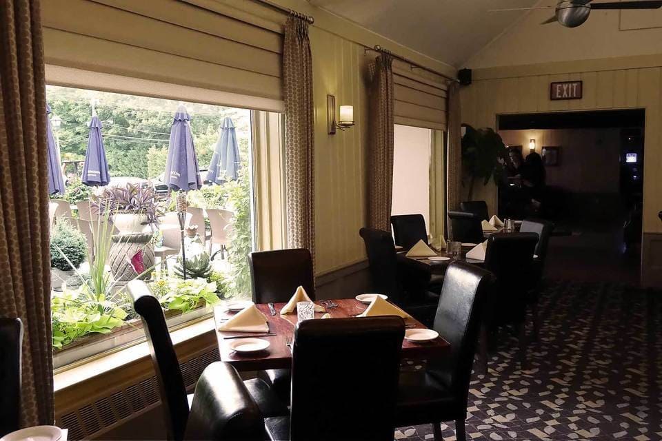 Erini Restaurant Virtual Restaurant Concierge