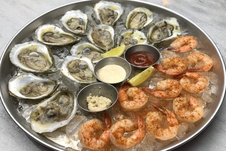 the jetty lobster and raw bar charleston sc food 3 768x512