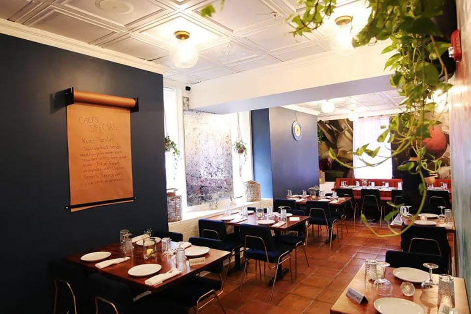 Fig & Lily Garden Virtual Restaurant Concierge