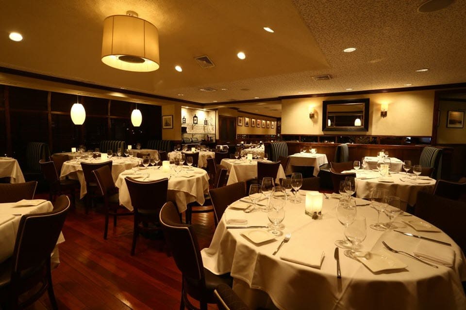 Oceanos Oyster Bar & Sea Grill Virtual Restaurant Concierge