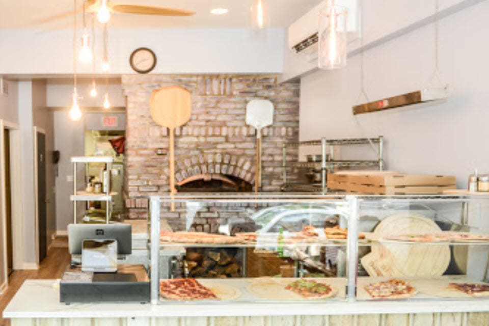 Pizza Den Virtual Restaurant Concierge