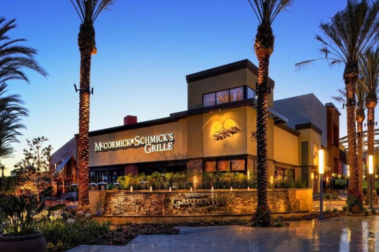 mccormick and schmicks anaheim exterior 1 768x512