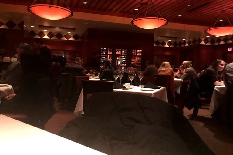 flemings prime steakhouse west hartford ct interior 2 768x512