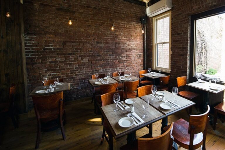 frankies 457 sputino brooklyn ny interior 4 768x512