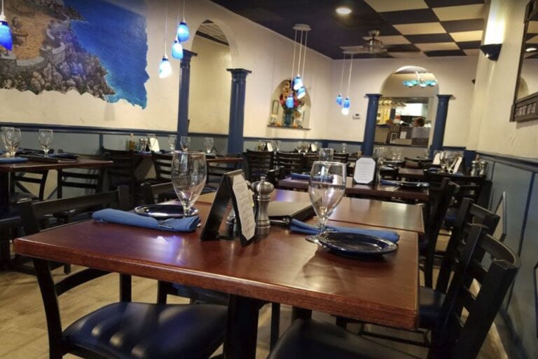 luna blu annapolis interior 1 768x512