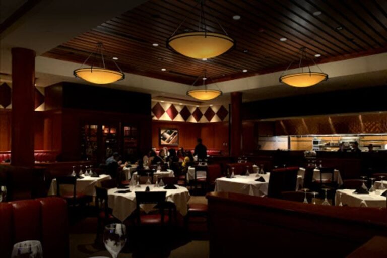 flemings prime steakhouse akron oh interior 1 768x512