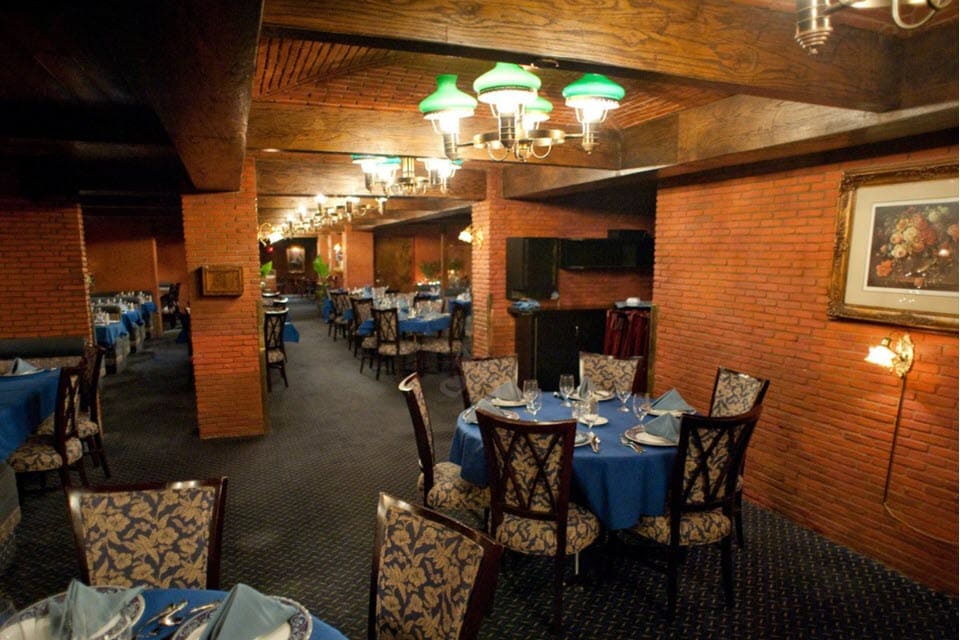 Hugo’s Cellar Virtual Restaurant Concierge