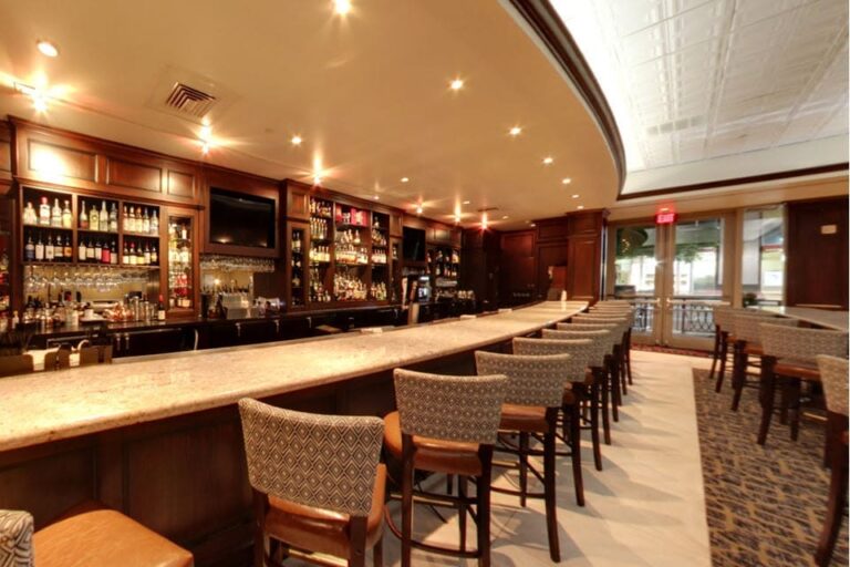 ruths chris steak house charlotte nc uptown interior 3 768x512