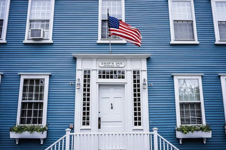 ships inn restaurant nantucket ma exterior 1 768x512