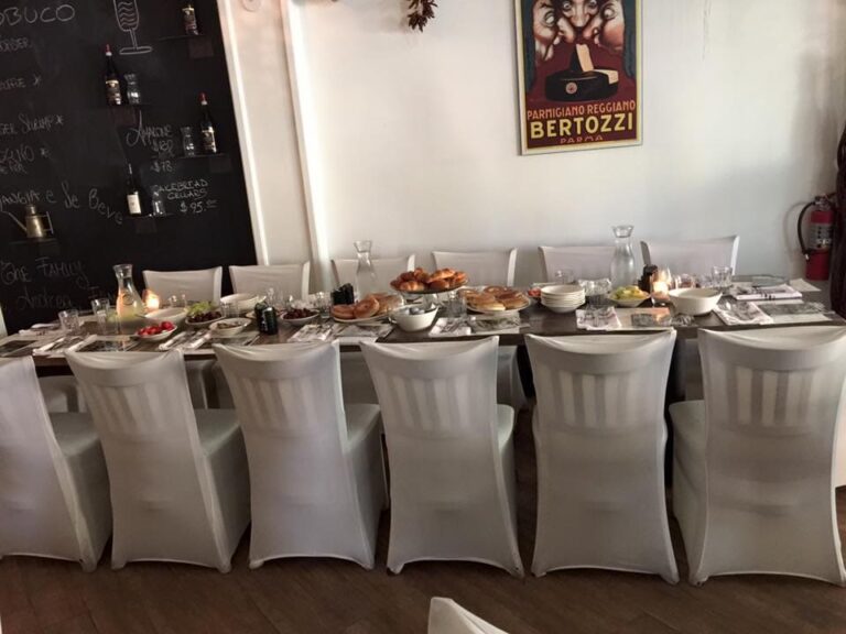 molto trattoria naples fl interior 3 768x576