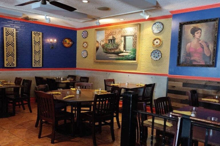 guapos bethesda md interior 2 768x512