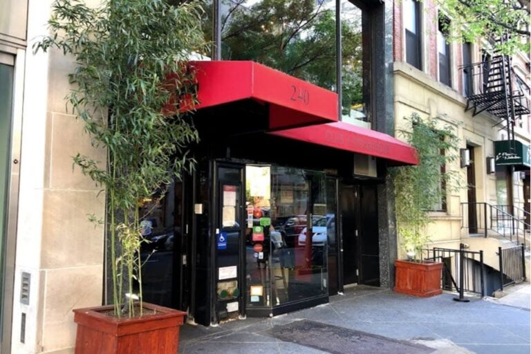 club a steakhouse new york ny exterior 1 768x512