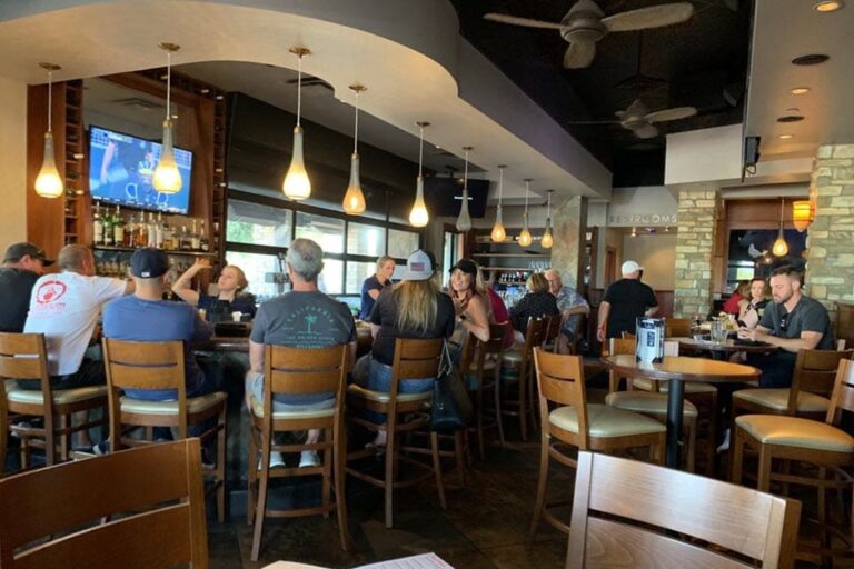 kona grill gilbert az interior 4 768x512