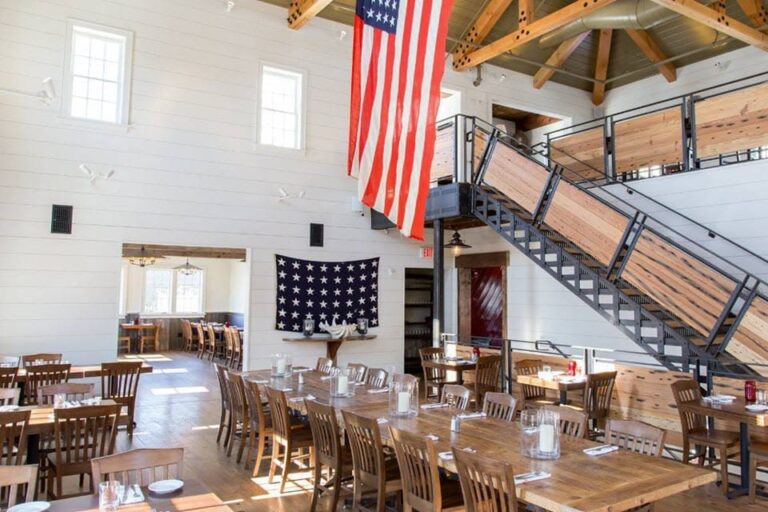 midtown oyster bar newport ri interior 2 768x512