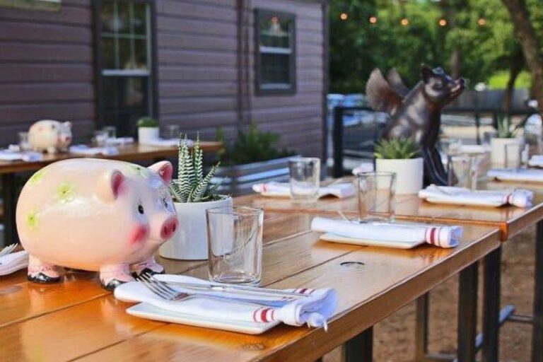 the salty sow austin tx outside 2 768x512