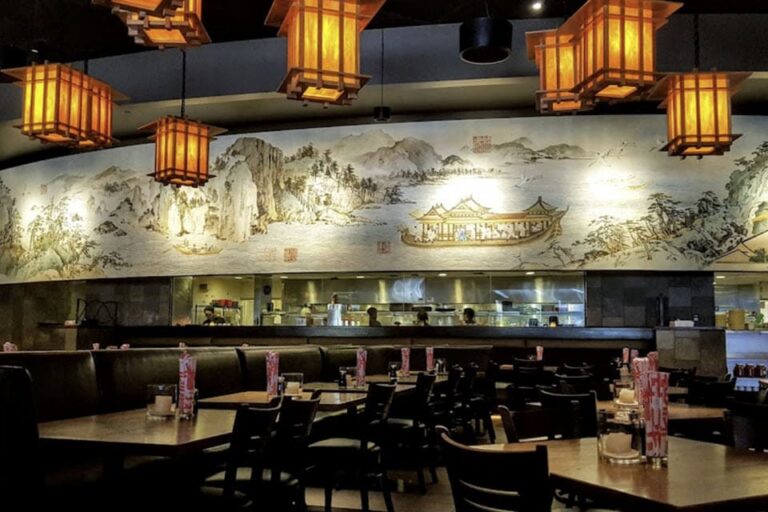 pf changs china bistro hackensack nj interior 2 768x512