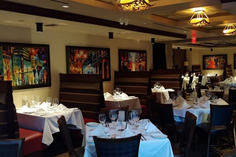 ruths chris steakhouse portland or interior 3 768x512