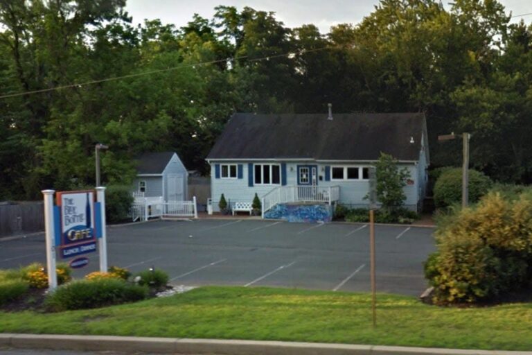 the blue bottle cafe hopewell nj exterior 1 768x512