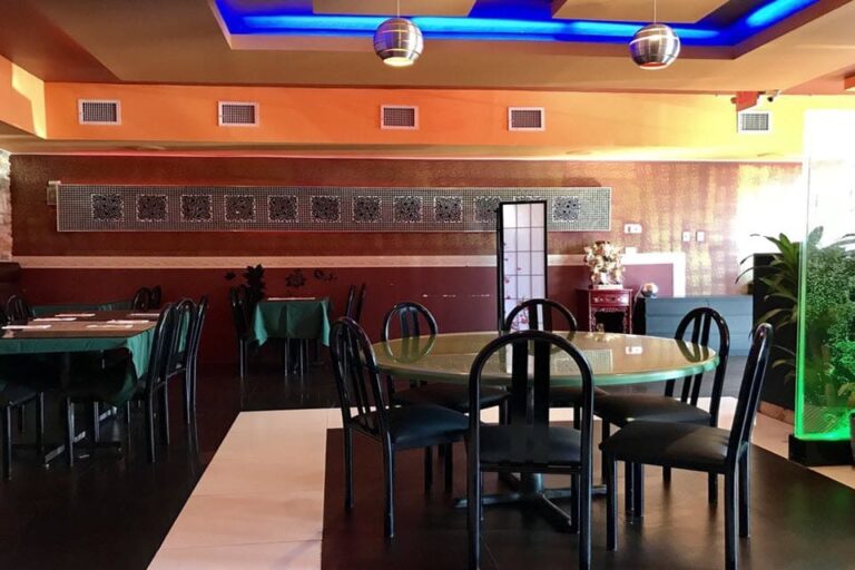 tum thai kenilworth nj interior 1 768x512