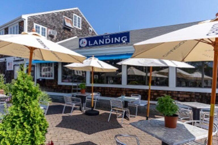 the landing restaurant marblehead ma exterior 2 768x512