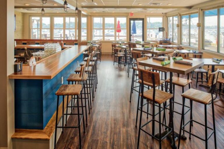 the landing restaurant marblehead ma interior 1 768x512