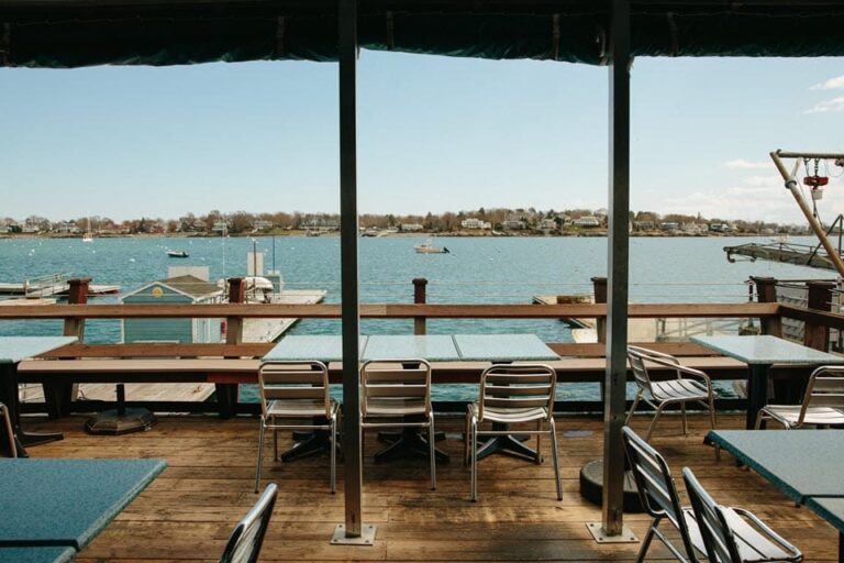 the landing restaurant marblehead ma interior 4 768x512