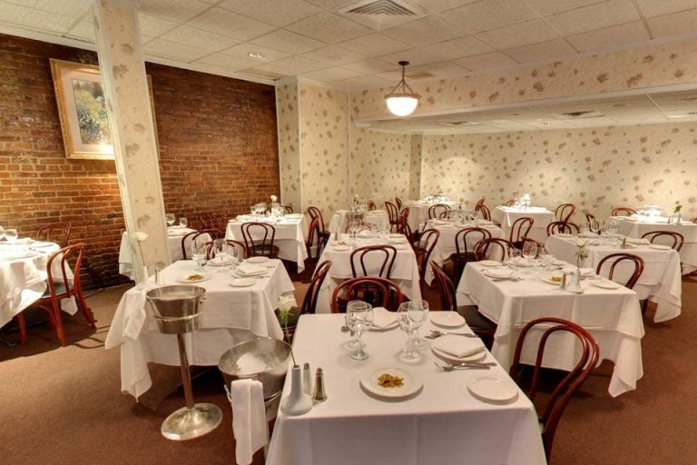 il mulino downtown new york ny interior 3 768x512