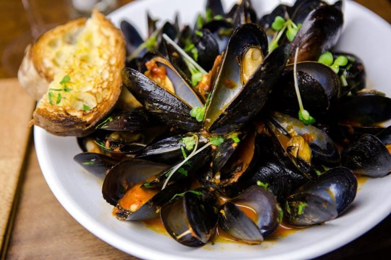 spotted horse tavern westport ct food 4 768x512