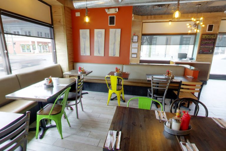 the committed pig summit nj interior 5 768x512