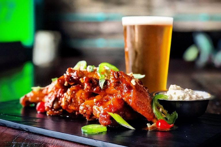 coldwater oyster market and bar fort myers fl food 4 768x512