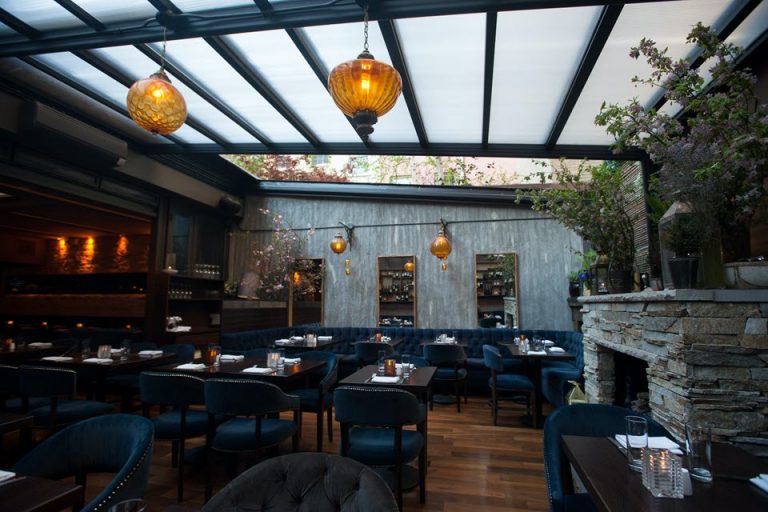 salinas chelsea new york ny interior 5 768x512