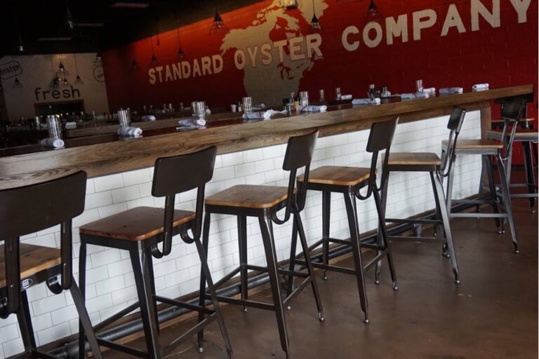 standard oyster company hickory nc interior 3 768x512