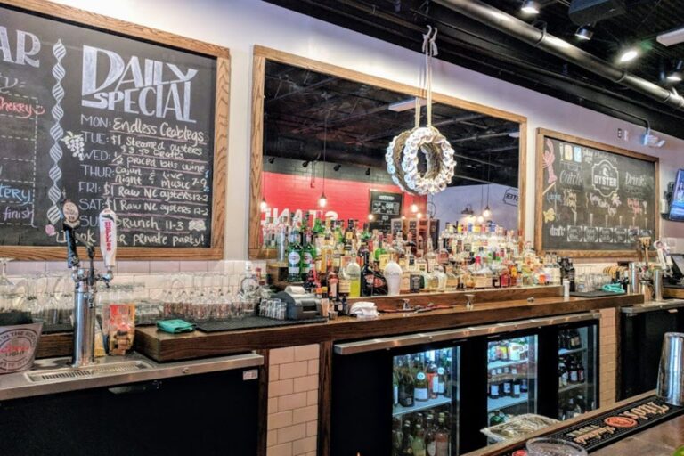 standard oyster company hickory nc interior 4 768x512