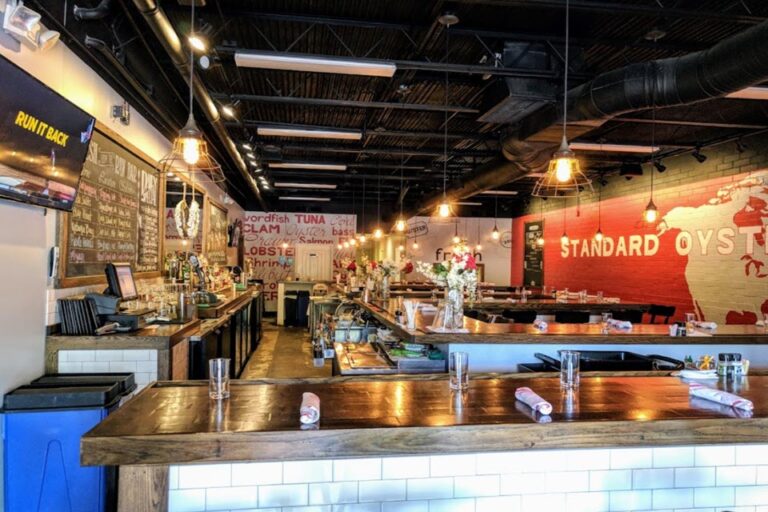 standard oyster company hickory nc interior 5 768x512