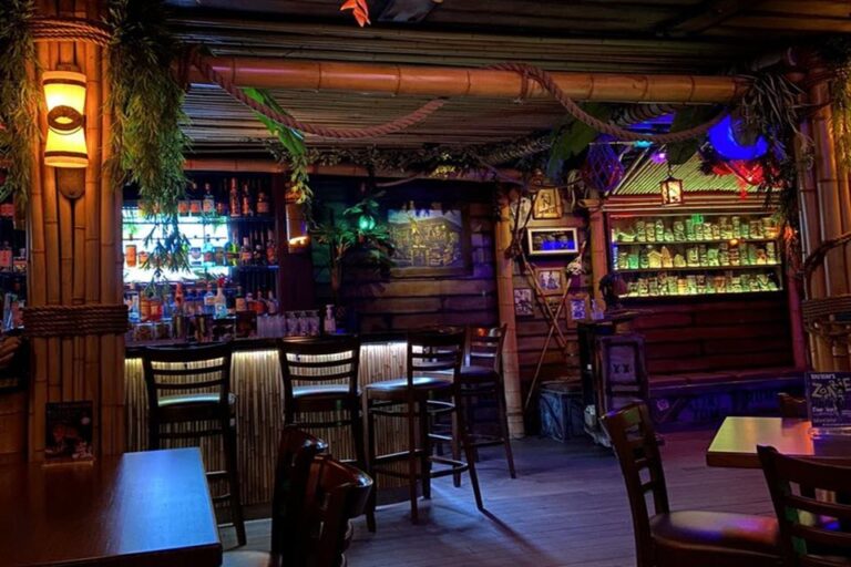 tiki toms walnut creek ca interior 4 768x512