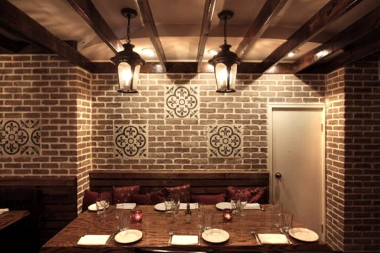 balade east village new york ny interior 3 768x512
