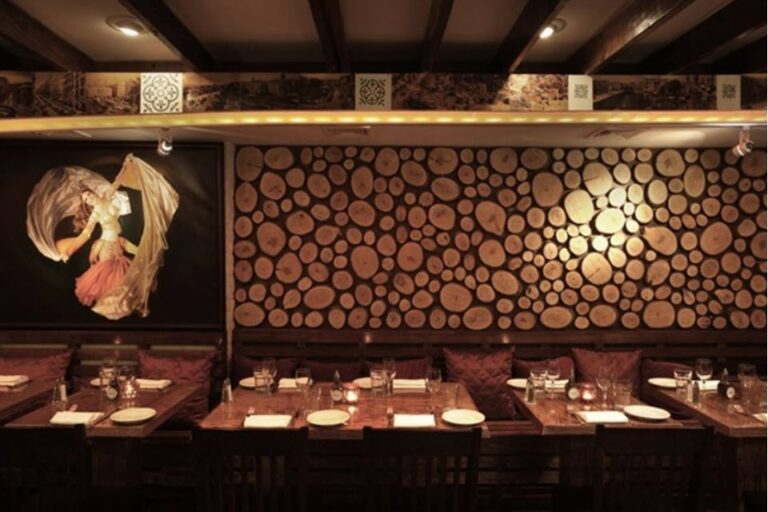 balade east village new york ny interior 4 768x512