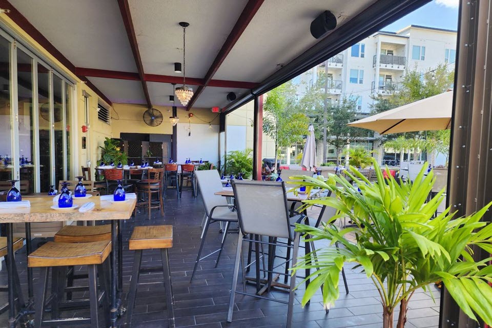 Bites & Bubbles Virtual Restaurant Concierge