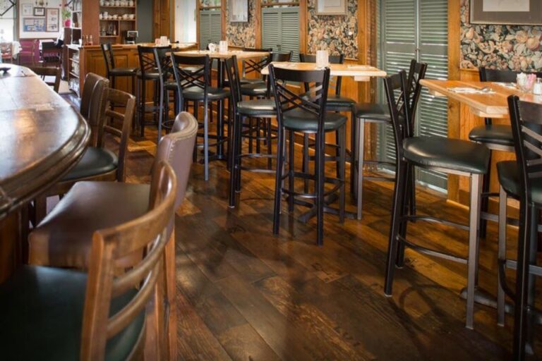 robins nest restaurant mount holly nj interior 3 768x512