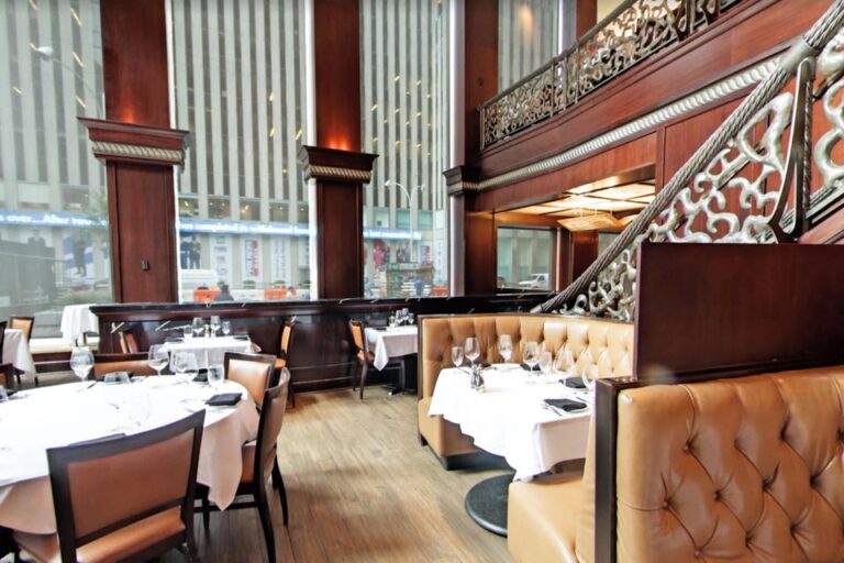 del friscos double eagle steakhouse new york ny interior 6 768x512