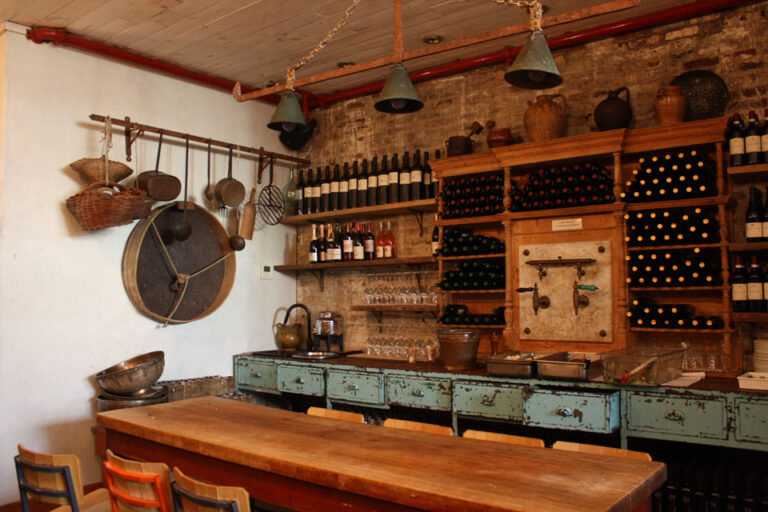 il buco alimentari and vineria new york ny interior 8 768x512