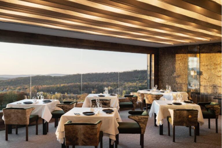restaurant latour hamburg nj interior 1 768x512