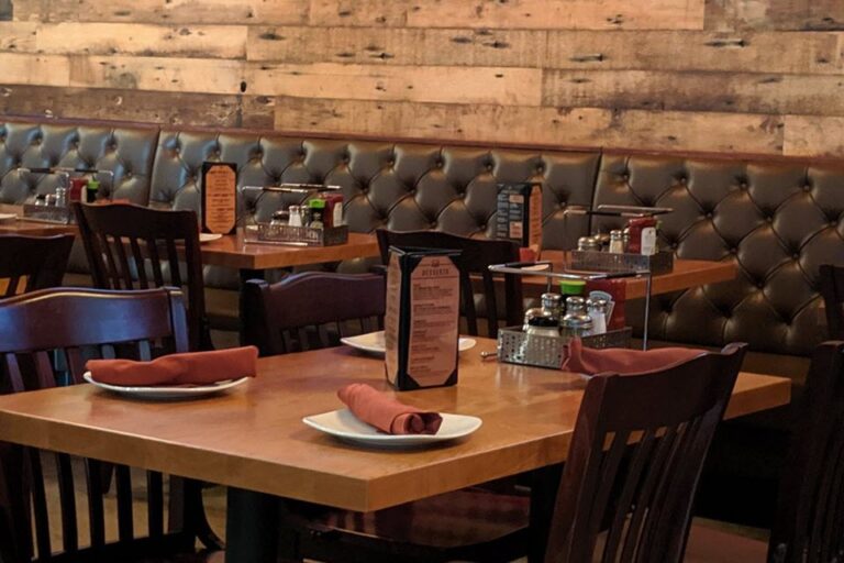 tommys tavern and tap freehold nj interior 2 768x512