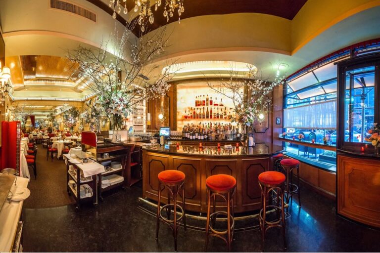 la grenouille new york ny interior 1 768x512