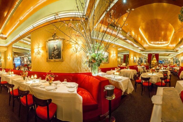la grenouille new york ny interior 5 768x512