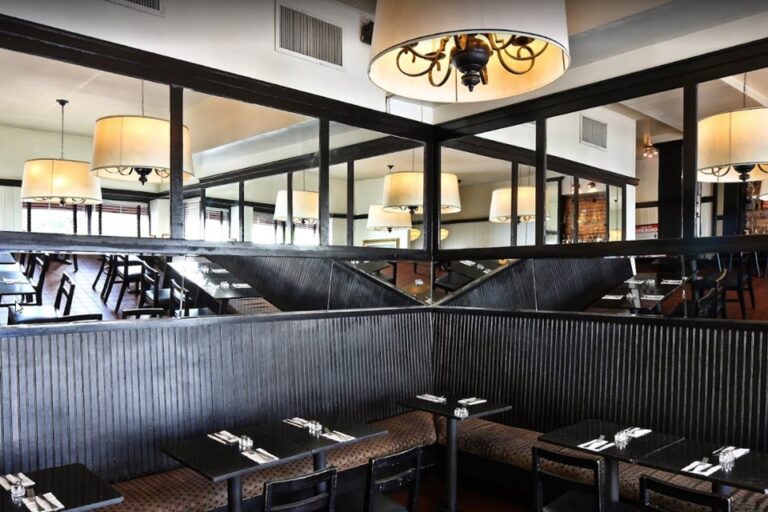 melbas new york ny interior 1 768x512