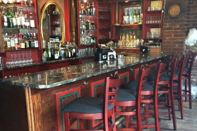 karlas restaurant new hope pa interior 2 768x512