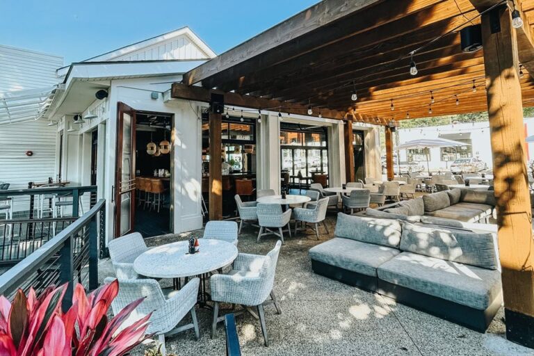 17 river grille chagrin falls oh outside 1 768x512