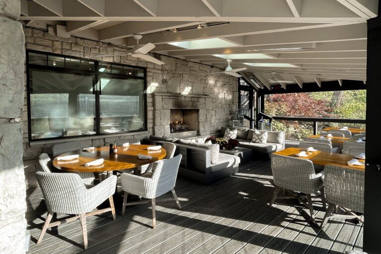 17 river grille chagrin falls oh outside 3 768x512