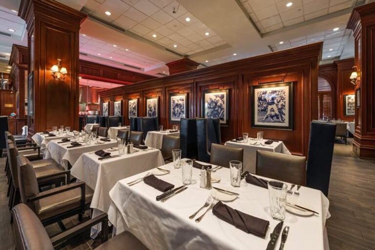 shulas steak house naples fl interior 1 768x512